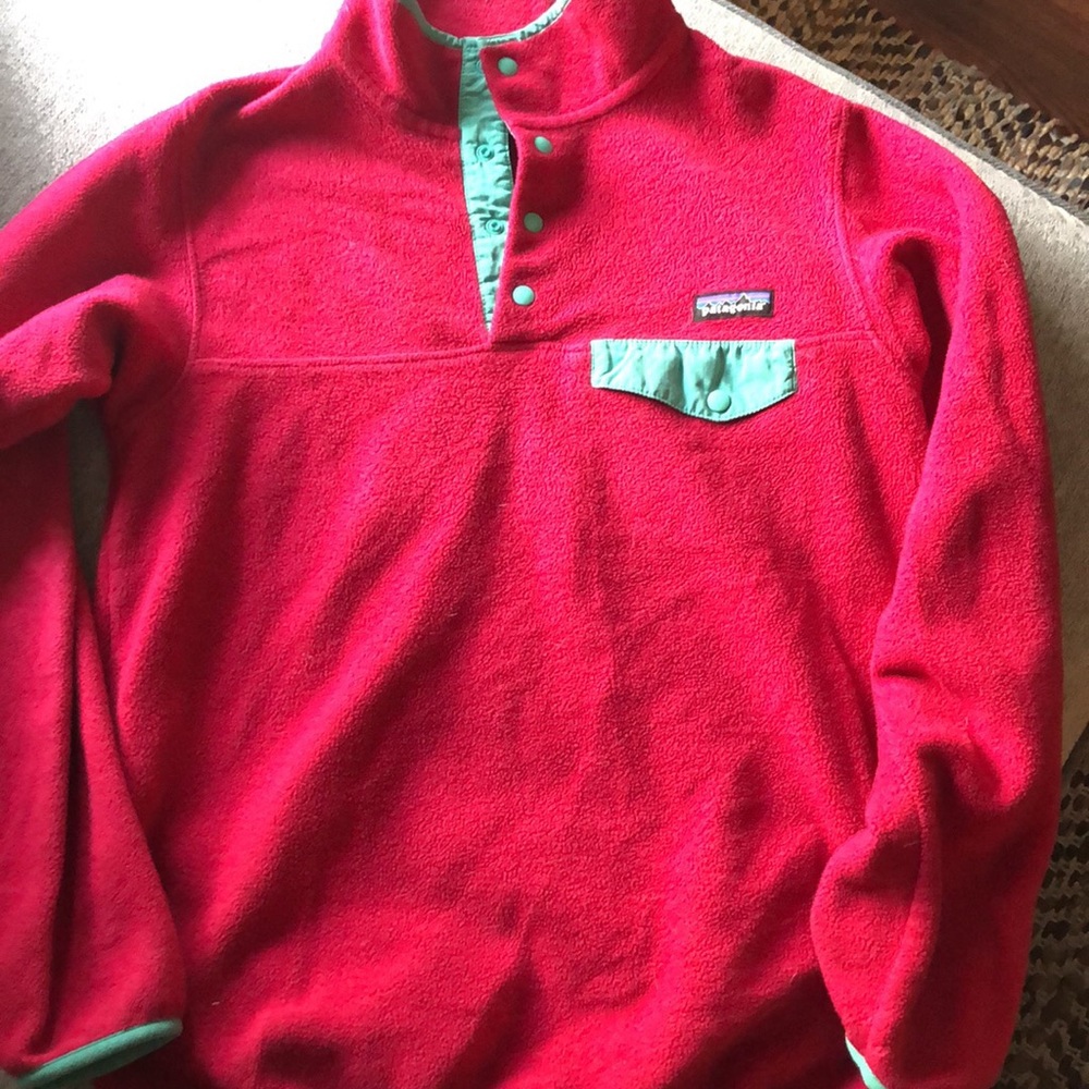 Women’s Patagonia pullover